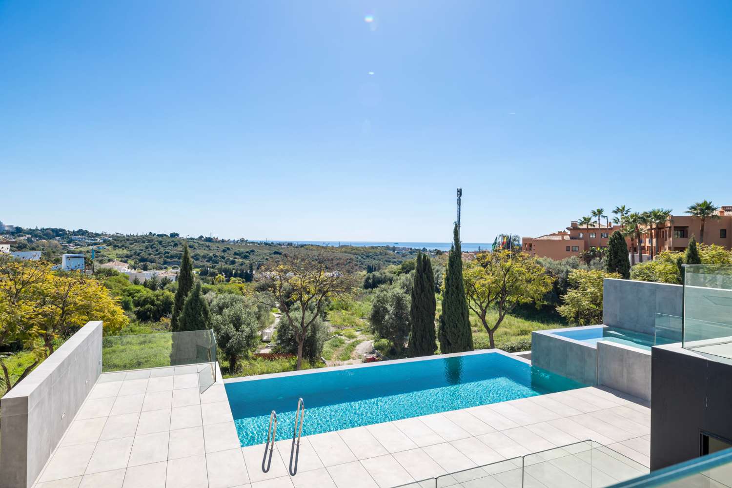 Luxury New Build Villa in Los Flamingos Golf, Villa Padierna – Panoramic Sea Views