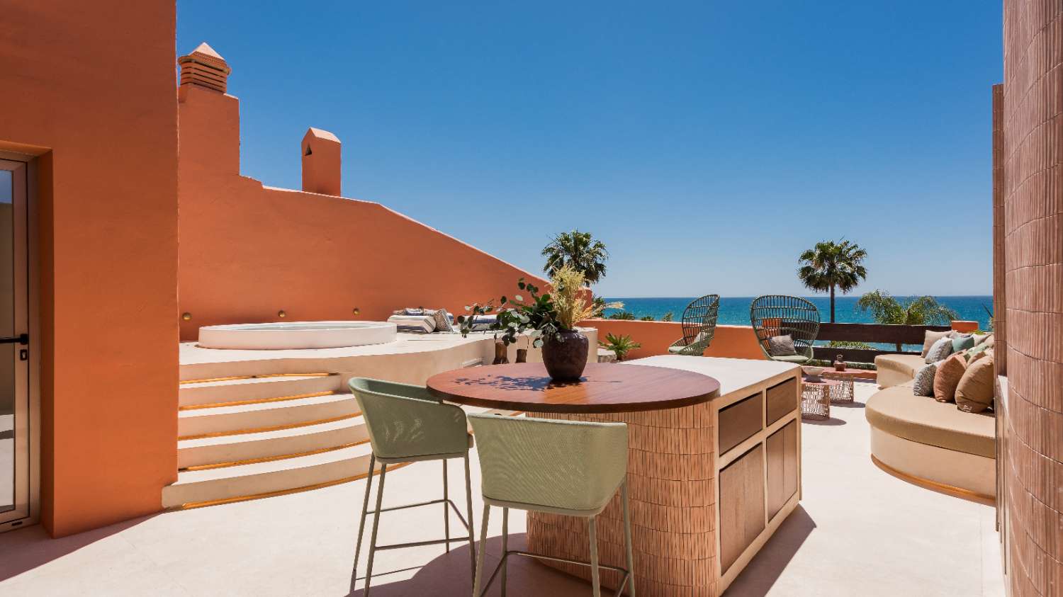 Luxuriöses Penthouse mit Atemberaubendem Meerblick in Marbella