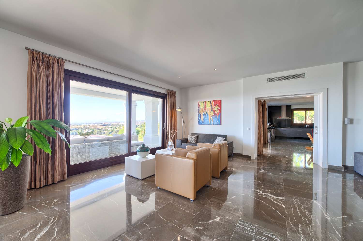 Luxurious South-Facing Villa with Spectacular Mediterranean Views in Los Flamingos Golf Resort